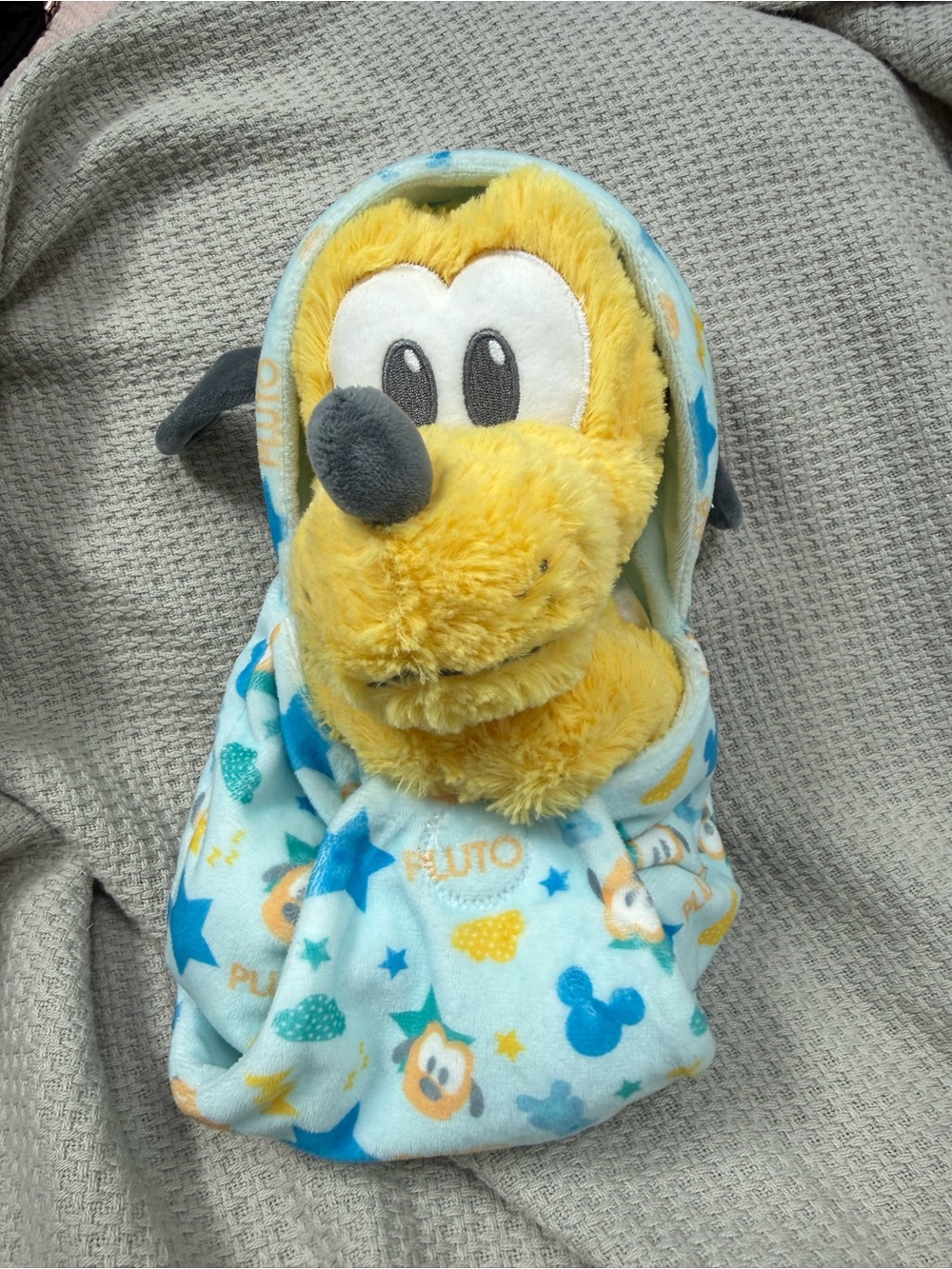 Disney Plush Pluto Hooded Blanket - Yellow & Light Blue